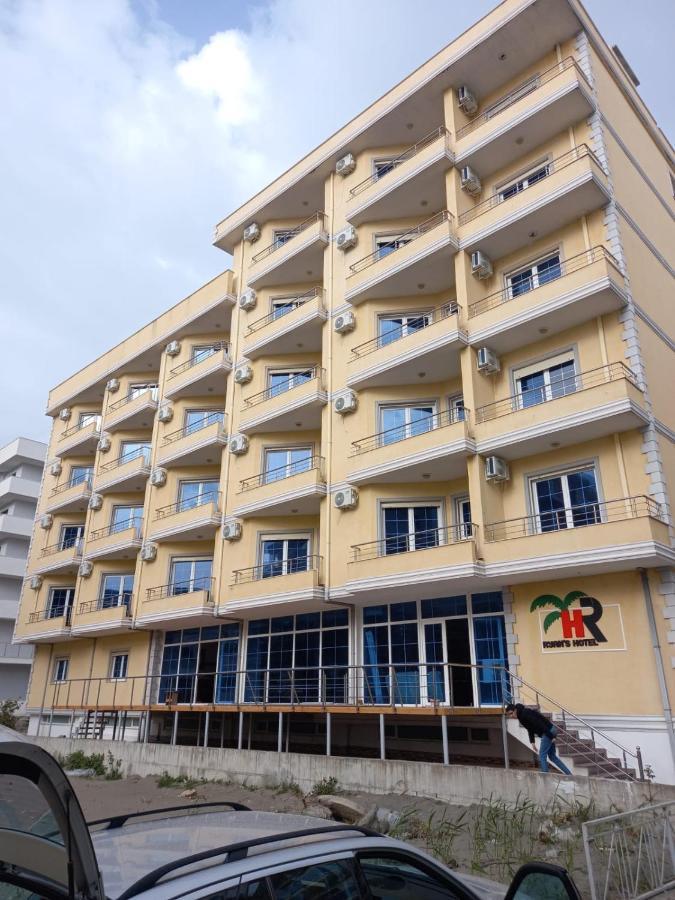 Ryan'S Hotel Shengjin Bagian luar foto